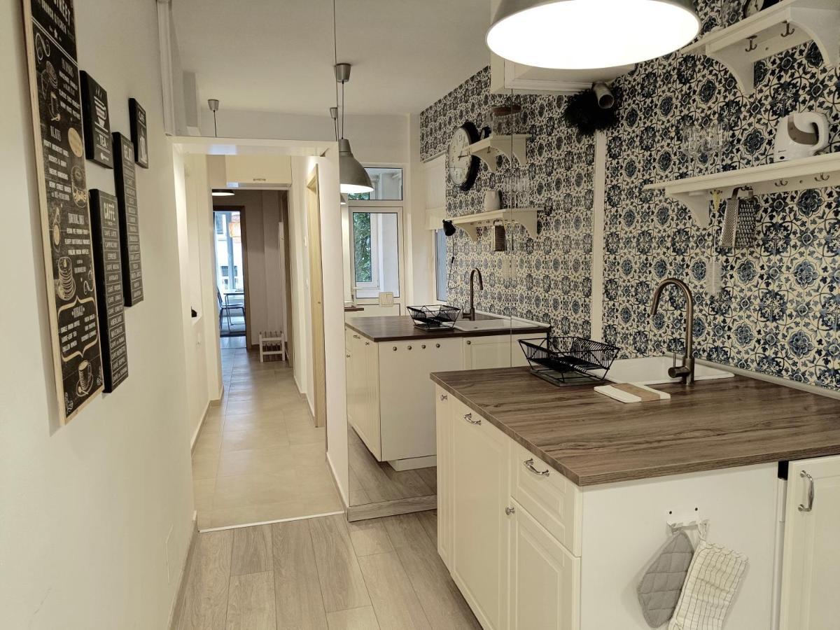 Newly Refurbished Apartment In The City Center Sofia Extérieur photo