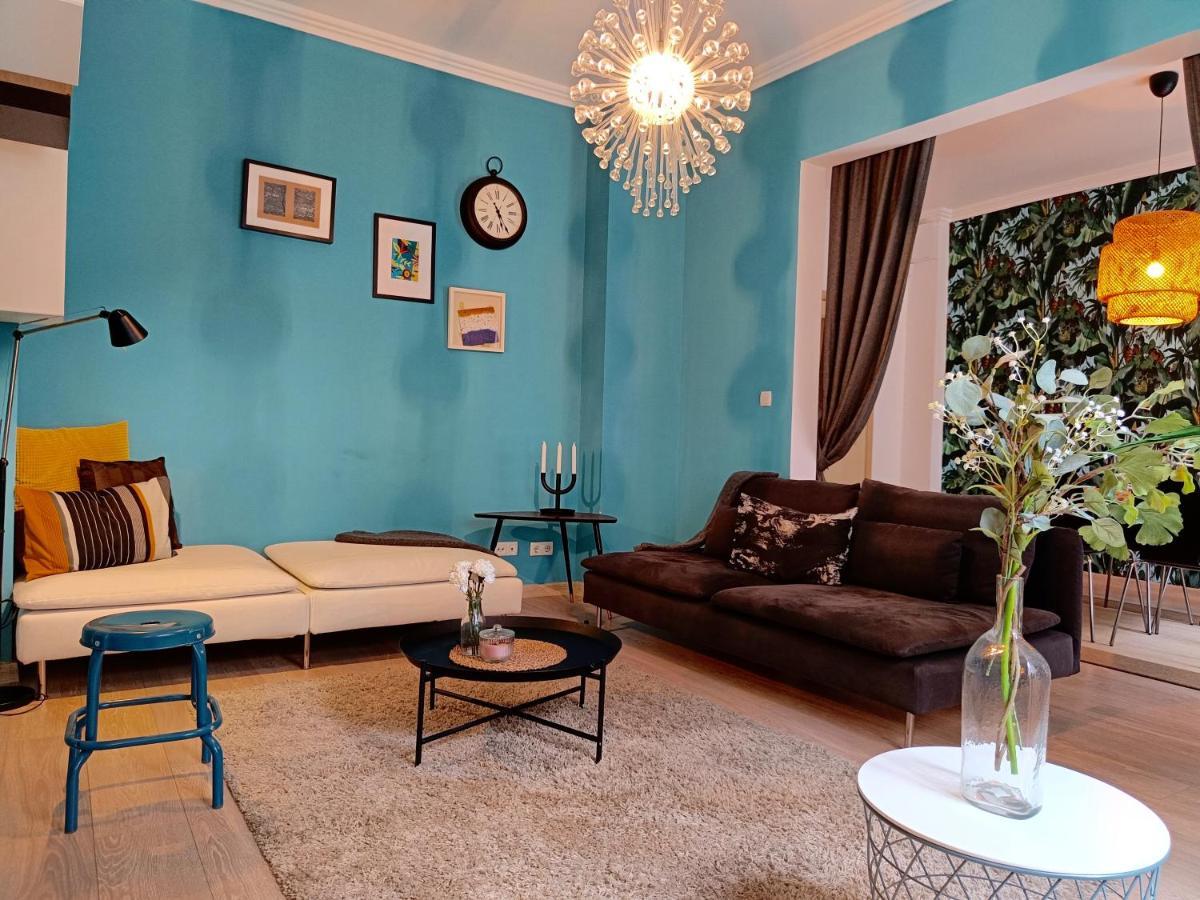 Newly Refurbished Apartment In The City Center Sofia Extérieur photo