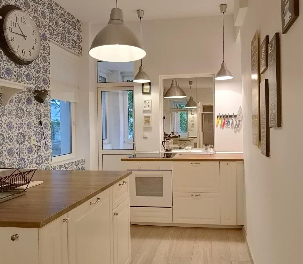 Newly Refurbished Apartment In The City Center Sofia Extérieur photo