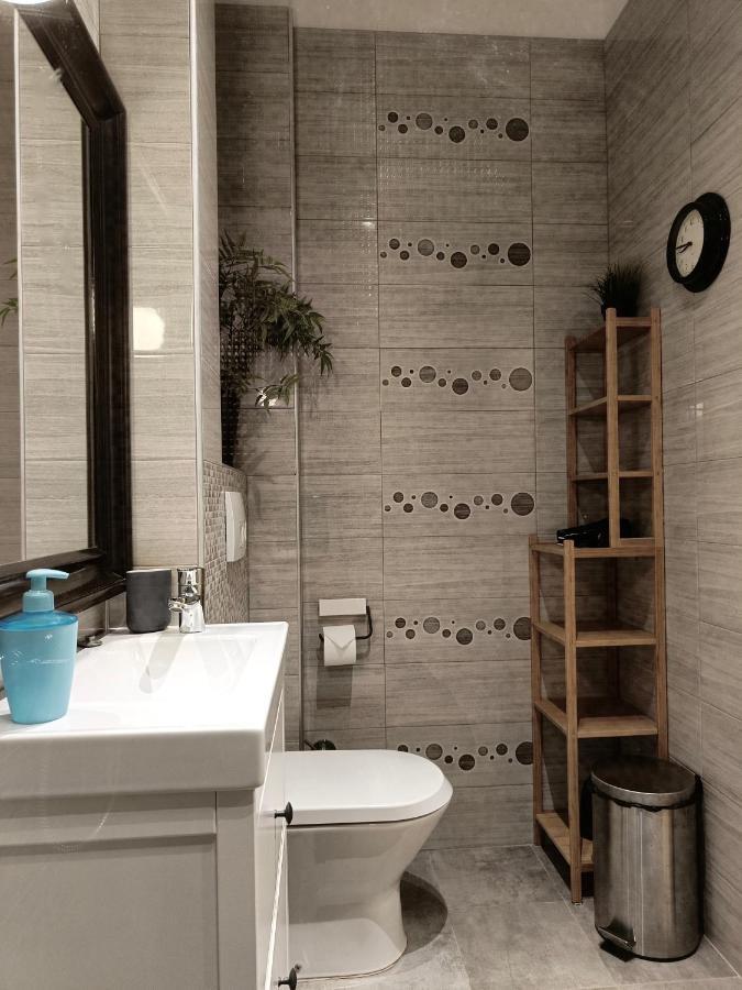 Newly Refurbished Apartment In The City Center Sofia Extérieur photo