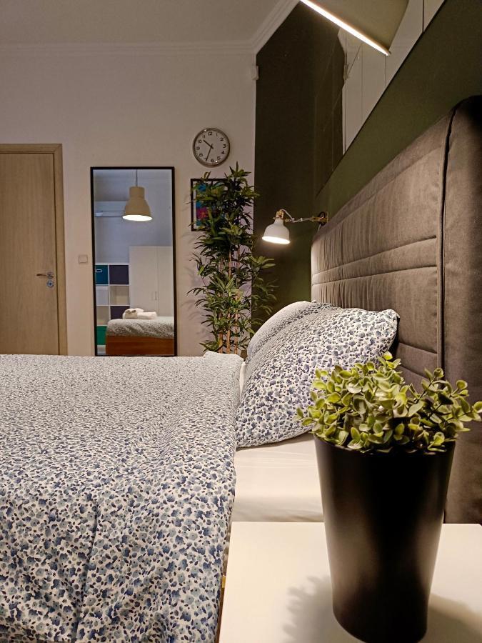 Newly Refurbished Apartment In The City Center Sofia Extérieur photo