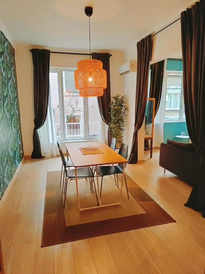 Newly Refurbished Apartment In The City Center Sofia Extérieur photo