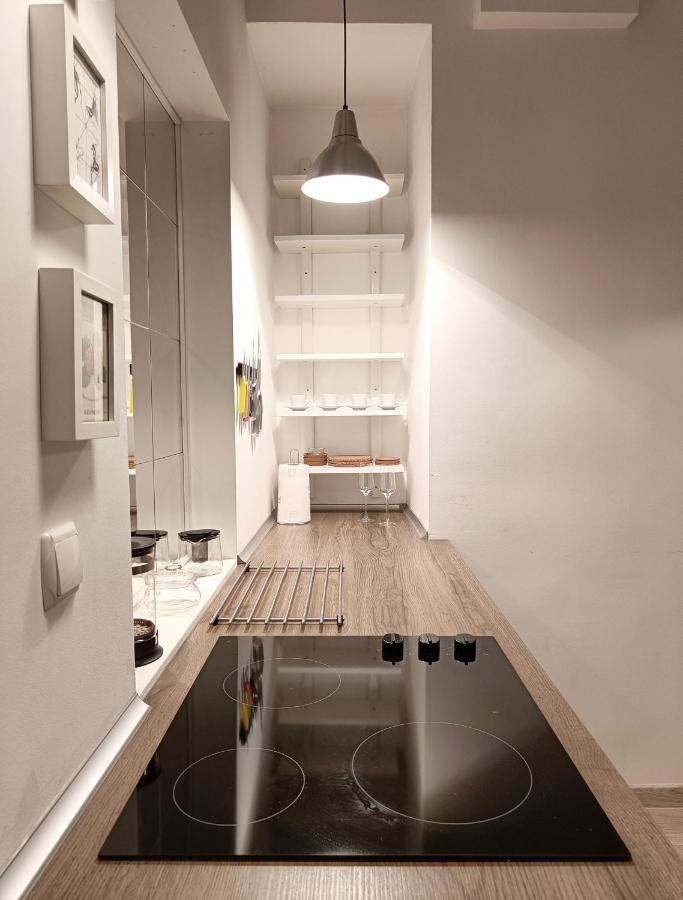 Newly Refurbished Apartment In The City Center Sofia Extérieur photo